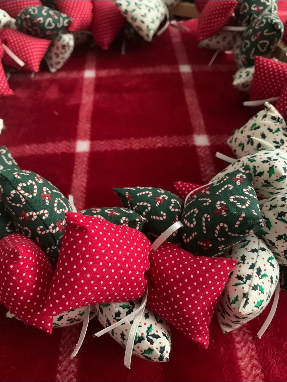 Vintage Style Festive Holiday Fabric Hanging Taiwan Handmade Wreath